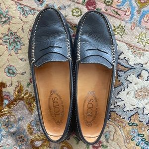 Tod’s Women’s Driving Shoes Navy Blue